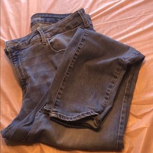 Mid rise skinny jeans